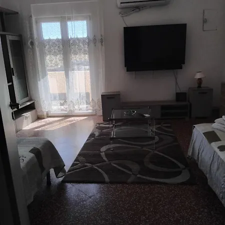 Apartment Eclisse Quinto Piano Senza Ascensore *